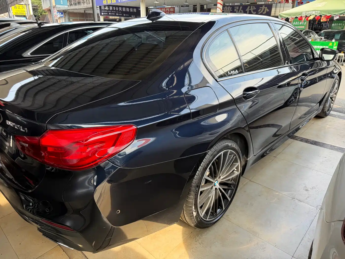 BMW 5 Series 2019 Facelift 530Li Leading M Sport Package фото 6