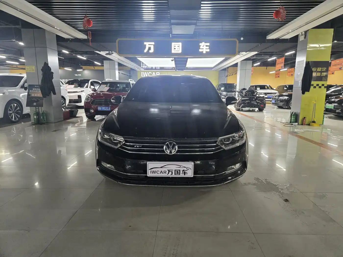 صورة 2 - Volkswagen Magotan