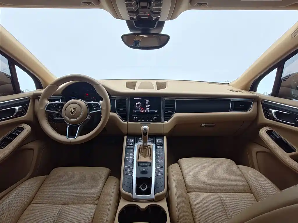 Porsche Macan 2017 Macan 2.0T фото 18