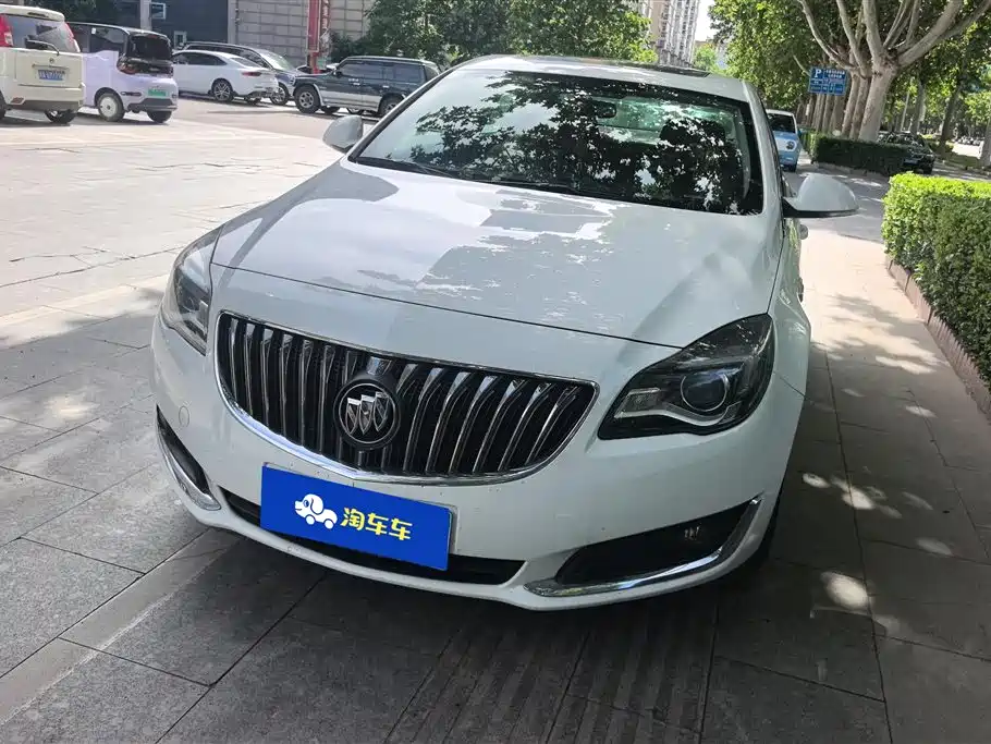 Buick Regal 2015 2.0L Leading Fashion Model фото 2