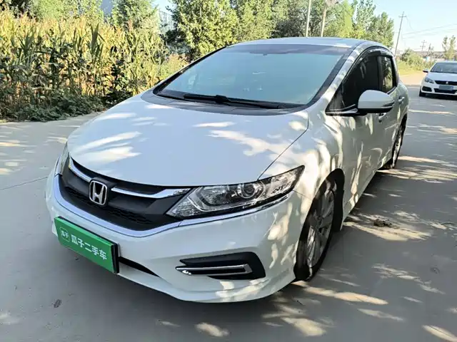  Honda Jade 2017 1.8L Automatic Comfort Edition 5-seater