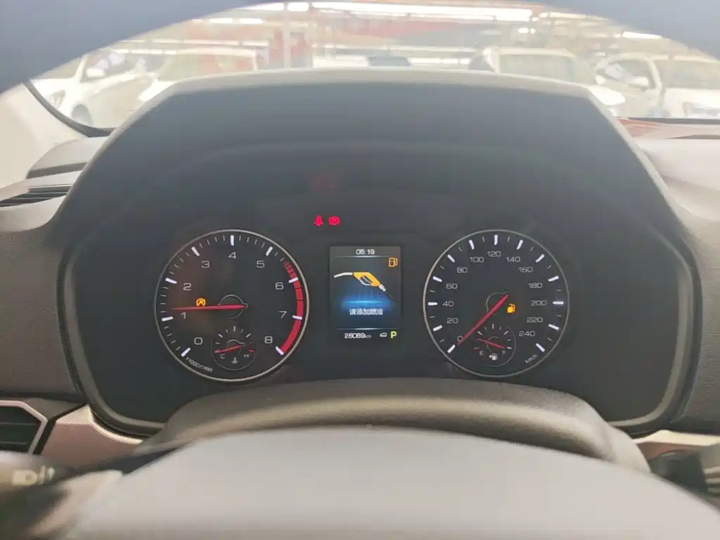 Фото 12 - Haval H6