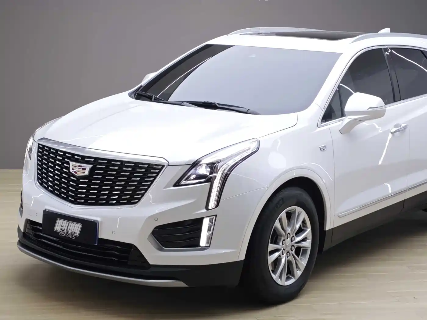 Cadillac XT5 2023 2.0T 2WD Fashion Edition фото 7