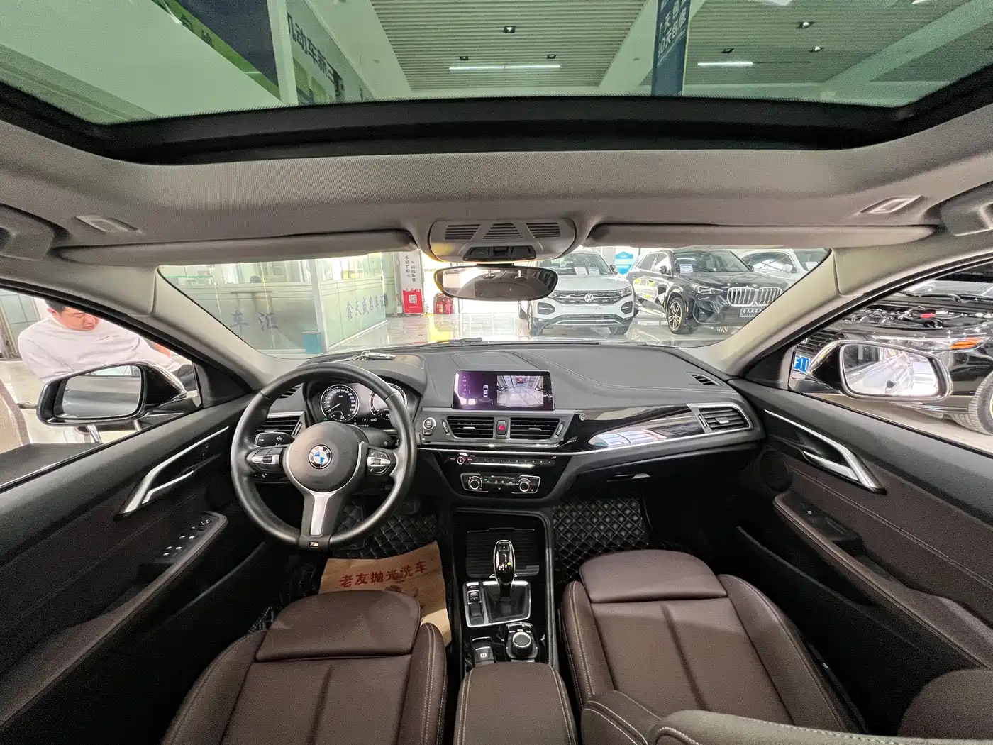 BMW 1 Series 2020 Model 120i M Sport Package фото 12