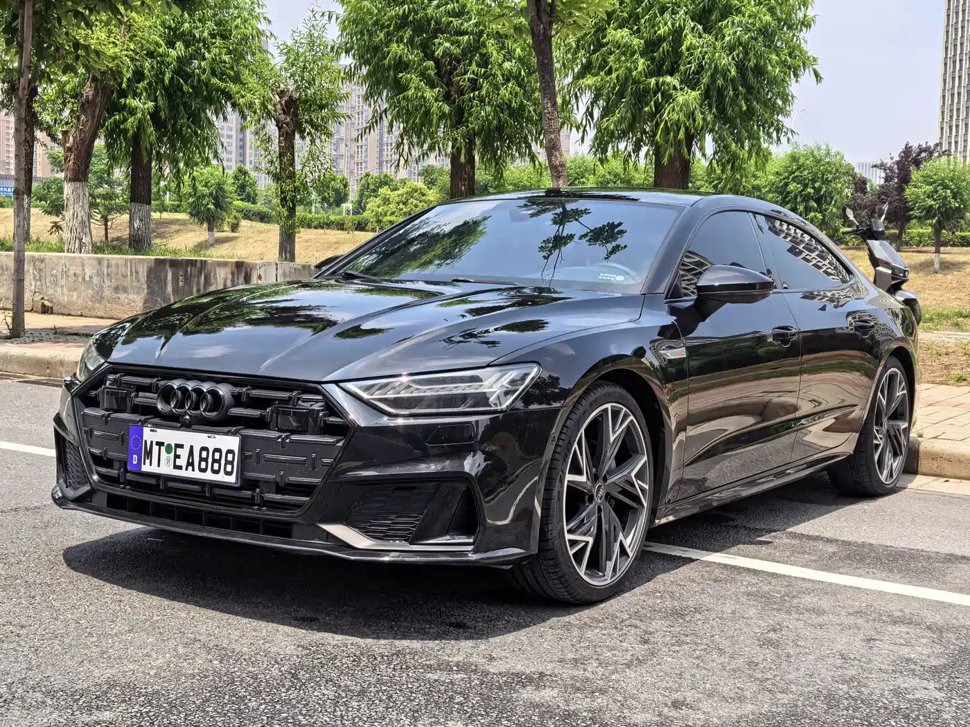 Audi A7L 2023 45 TFSI quattro S-line Black Warrior Edition