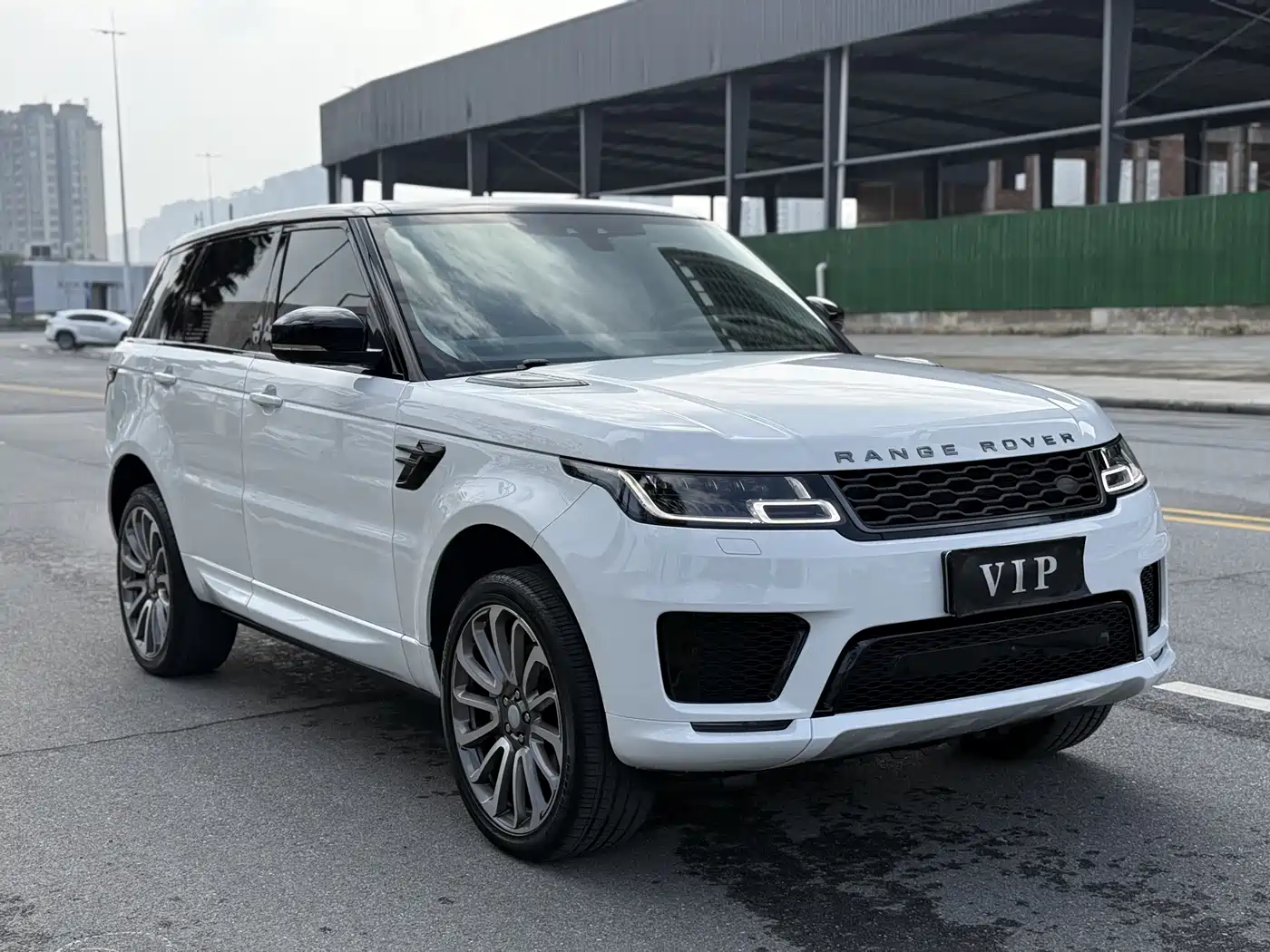 Land Rover Range Rover Sport 2020 3.0 L6 HSE DYNAMIC фото 3