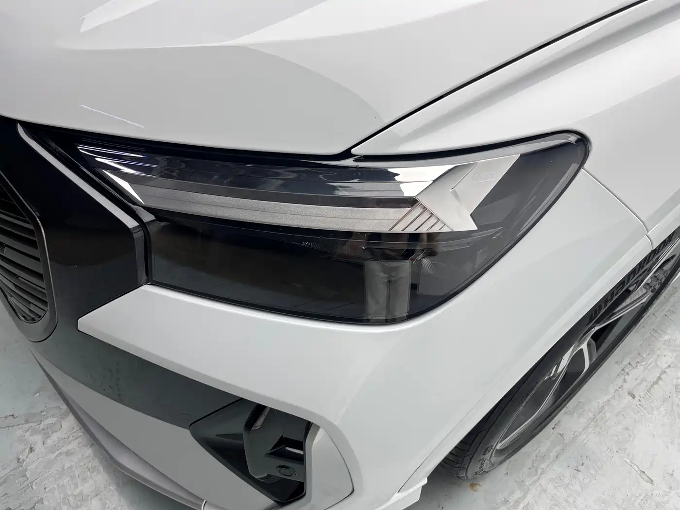 Audi Q4 e-tron 2022 50 e-tron quattro Innovation Edition фото 7