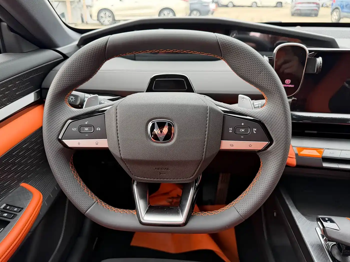 CHANGAN UNI-V