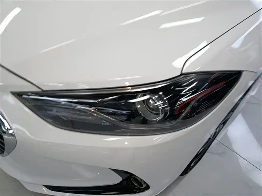 Hyundai Elantra 2019 1.4T Dual-clutch XuanDong·Vitality Type фото 24