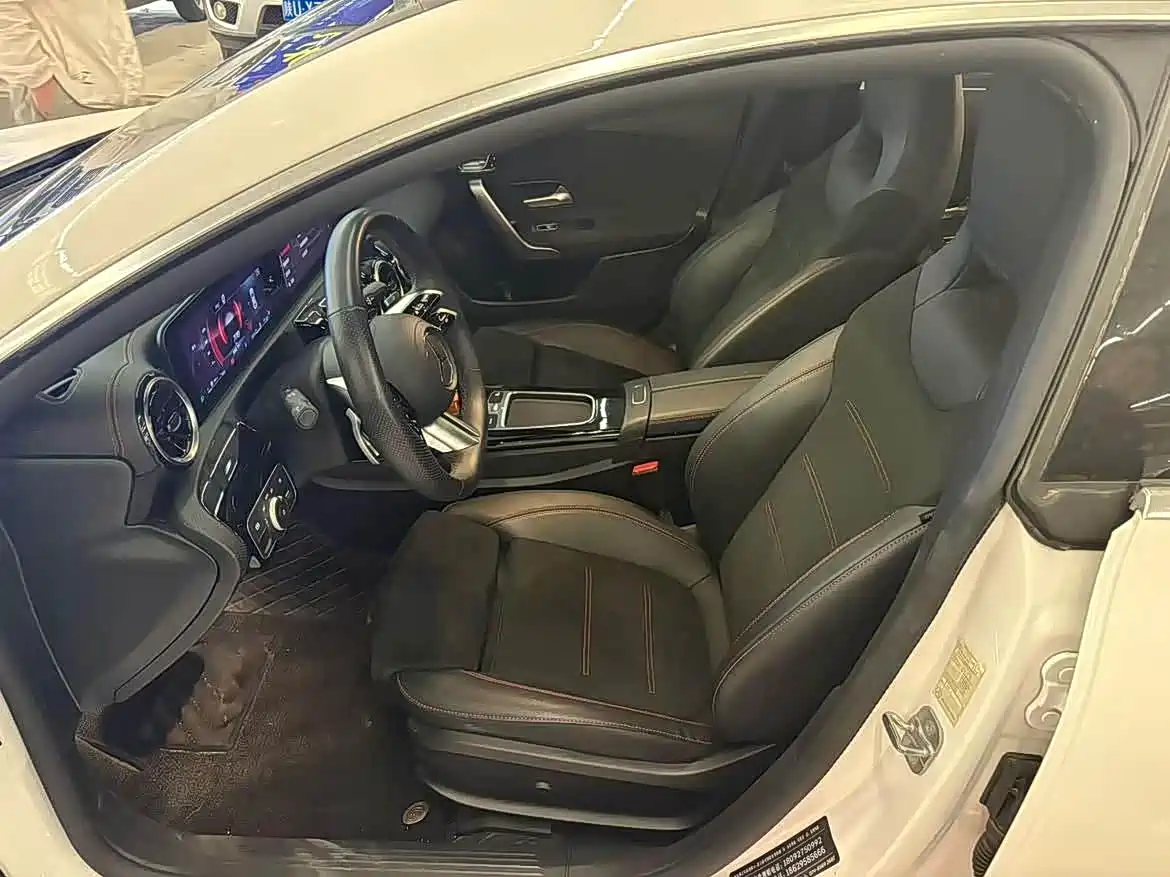 Mercedes-Benz CLA (Import) 2024 CLA 200 фото 4