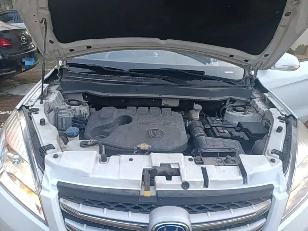 Changan CS35 2017 2016 1.6L Manual Luxury Model China V