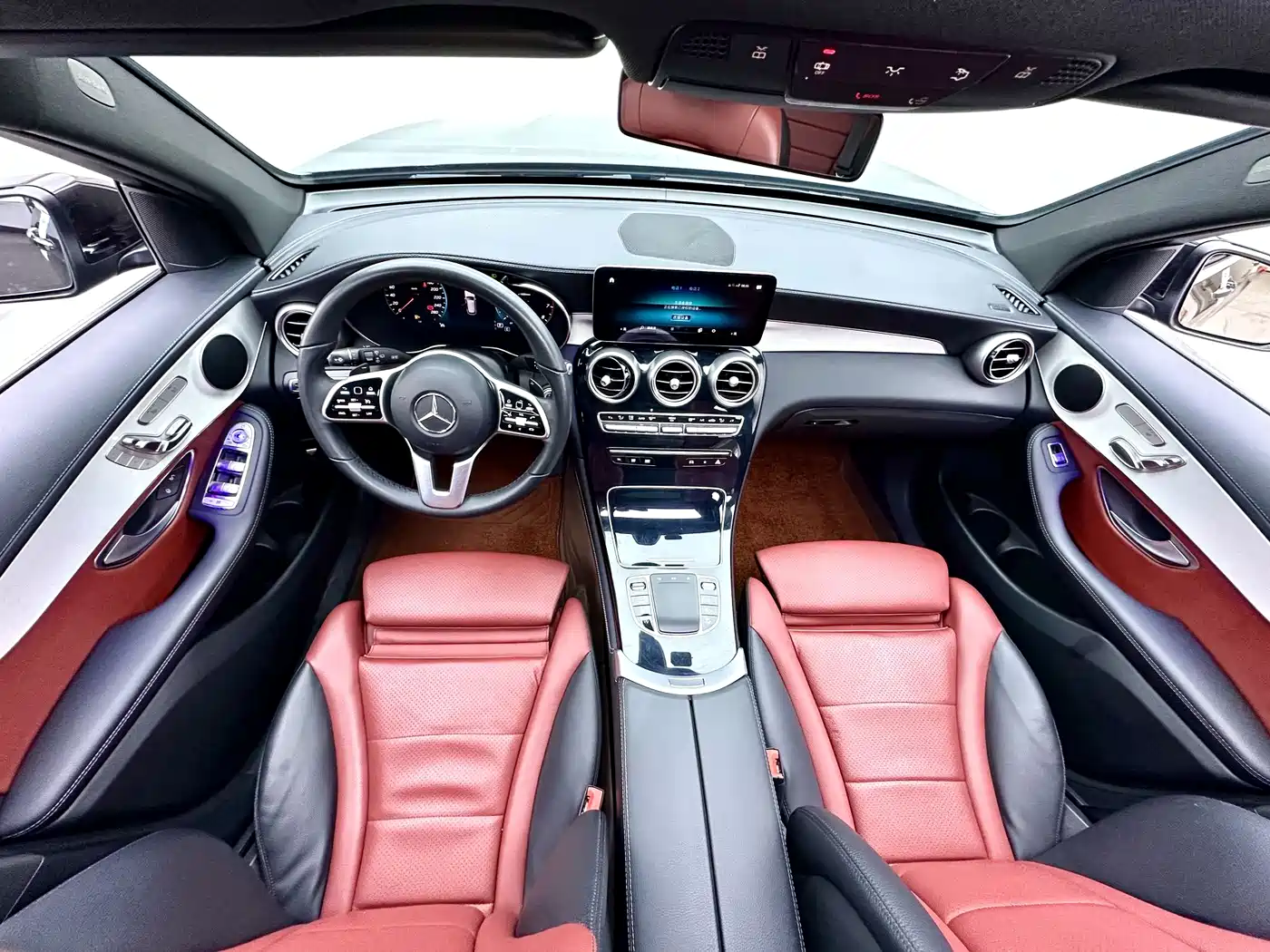 Mercedes-Benz GLC 2022 Facelift GLC 260 L 4MATIC Luxury Model фото 9