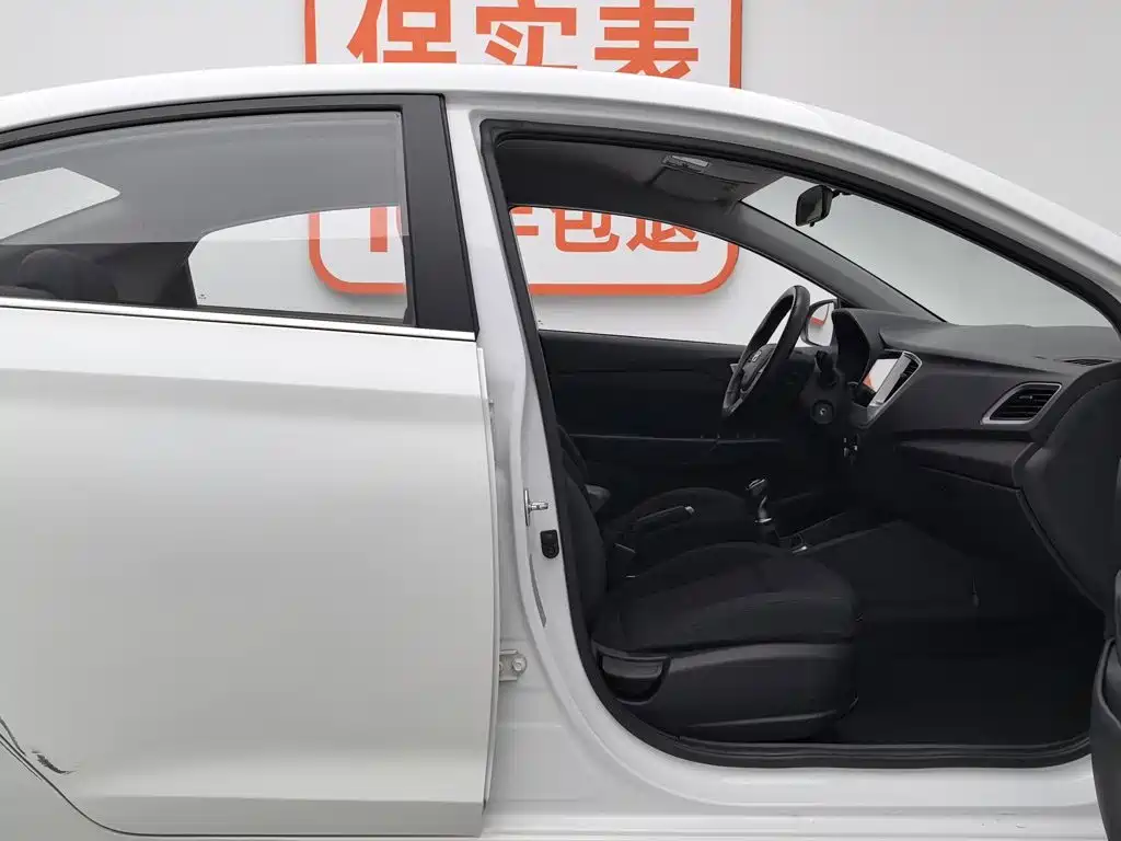 Hyundai Verna 2021 2020 1.4L Manual GLS Cool Edition