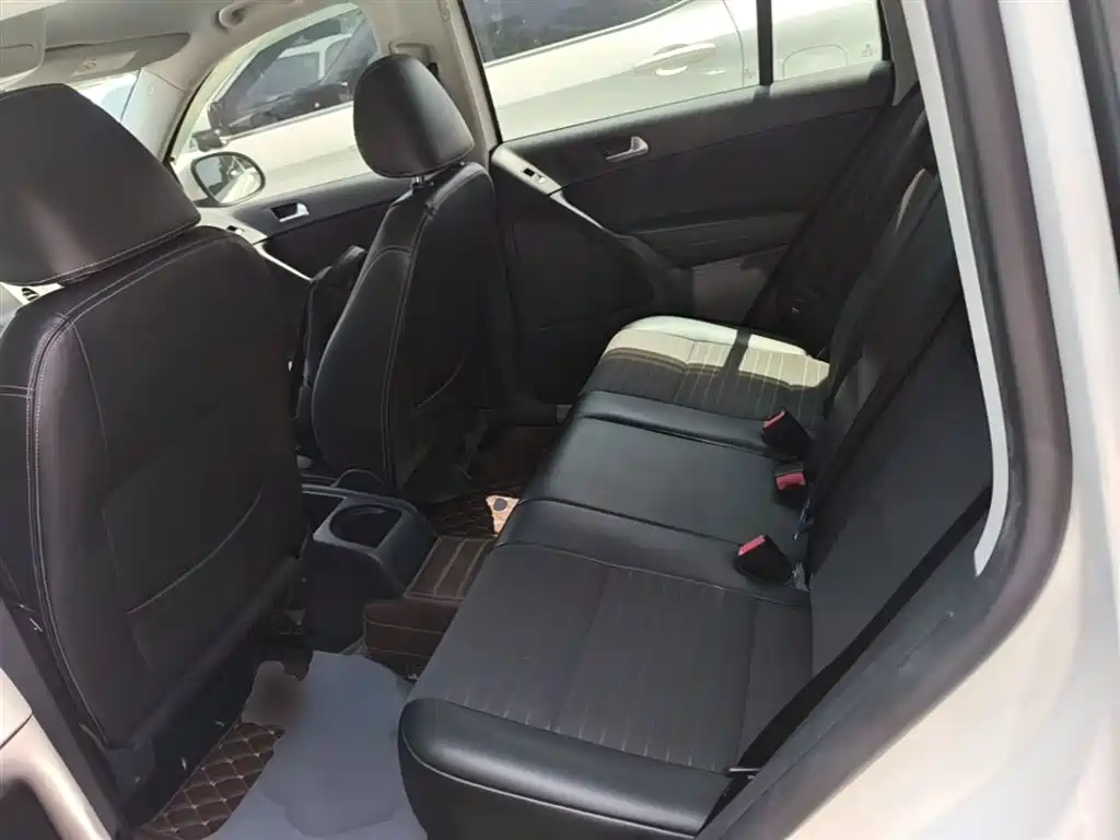 Volkswagen Tiguan 2016 Model 300TSI Automatic 2WD Trend Edition фото 17