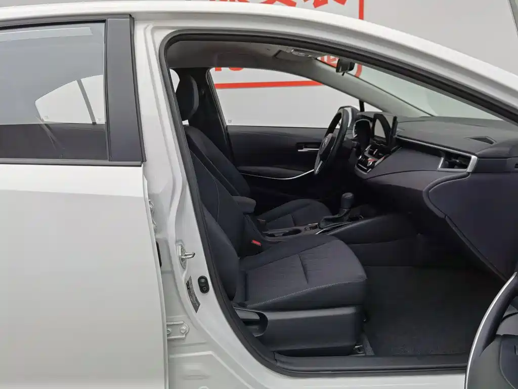 Toyota Corolla 2024 2023 1.8L Smart Hybrid Dual Engine Pioneer Edition