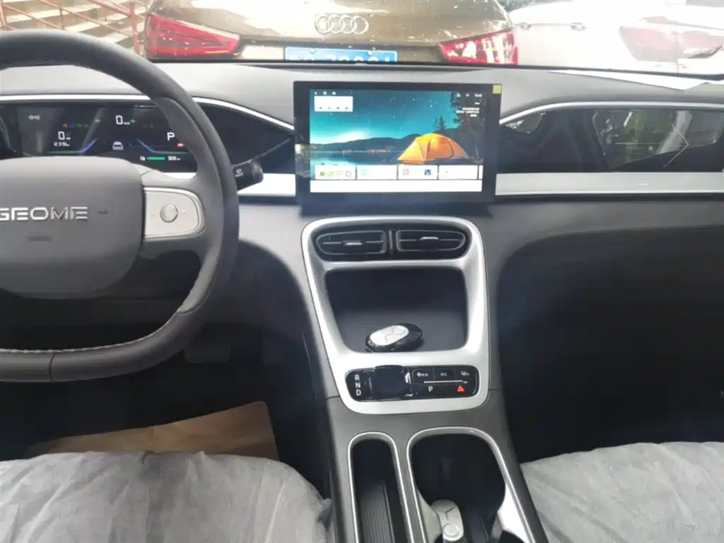 Geely Galaxy Starry Wish 2026 Edition 310km Youth Version фото 13