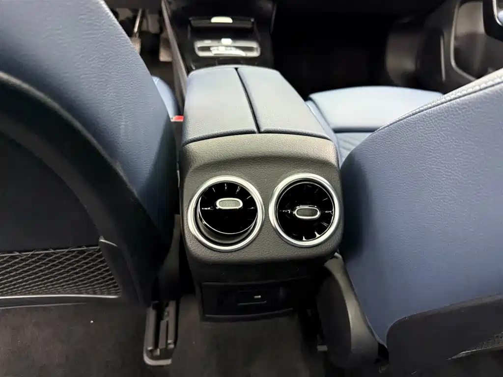 Mercedes-Benz A-Class 2021 A 180 L фото 7