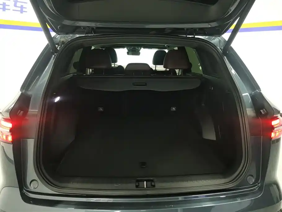 GEELY AUTOMOBILE XINGYUE L