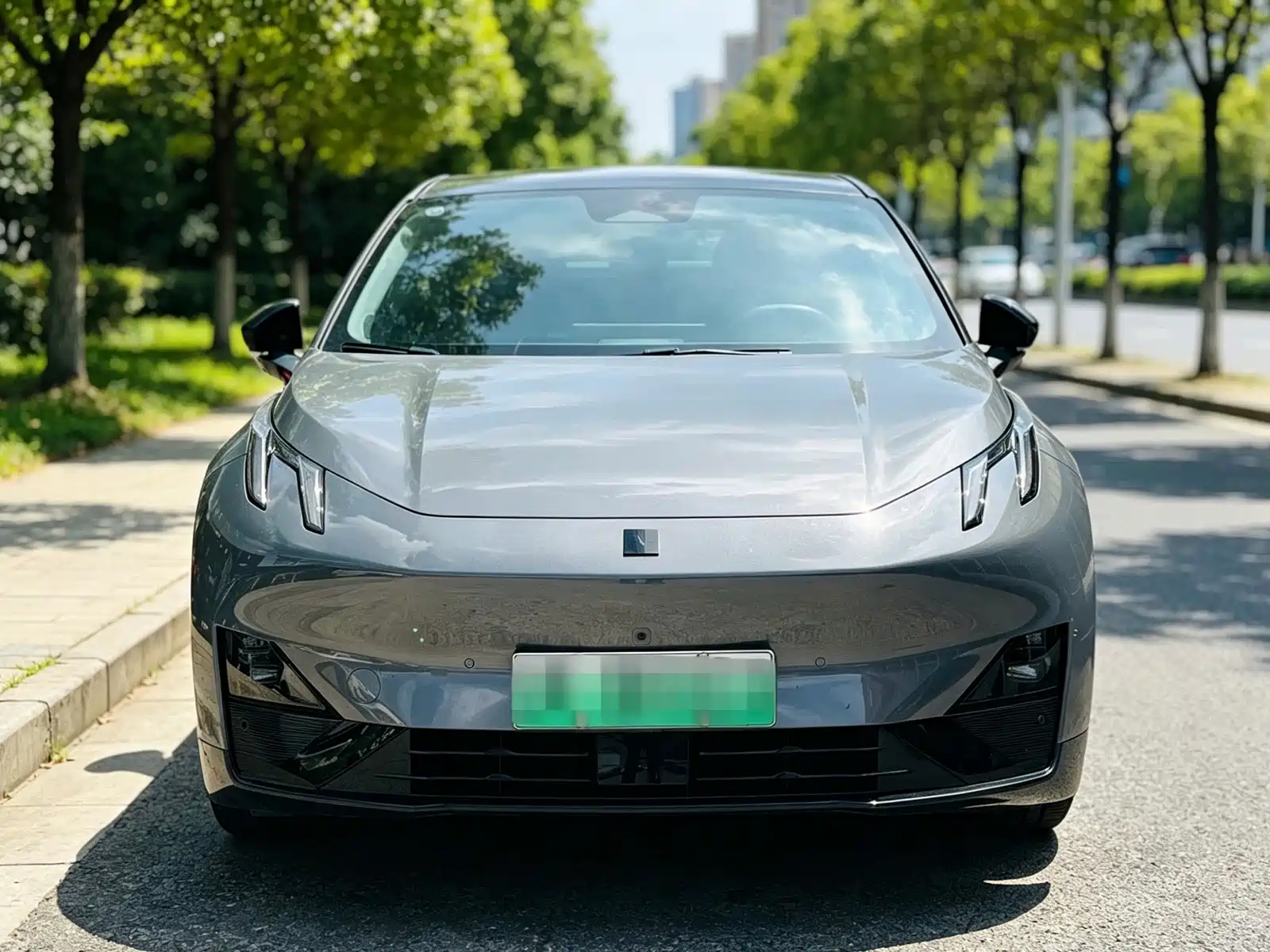 صورة 2 - Lynk & Co Z20