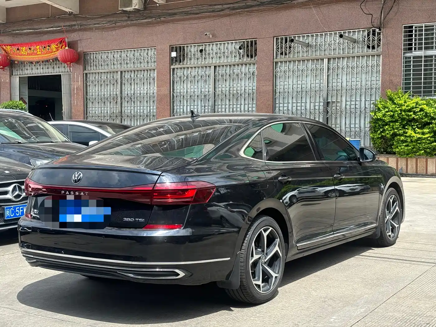 Volkswagen Passat 2024 380TSI Elite Edition фото 5