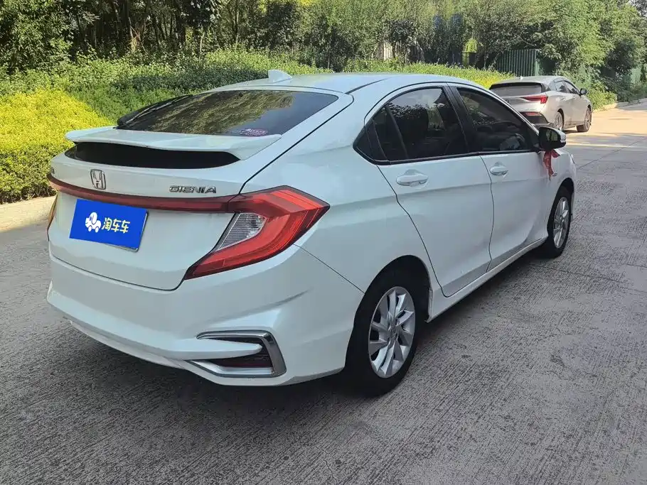 Honda Gienia 2017 2017 1.5L CVT Comfort Edition