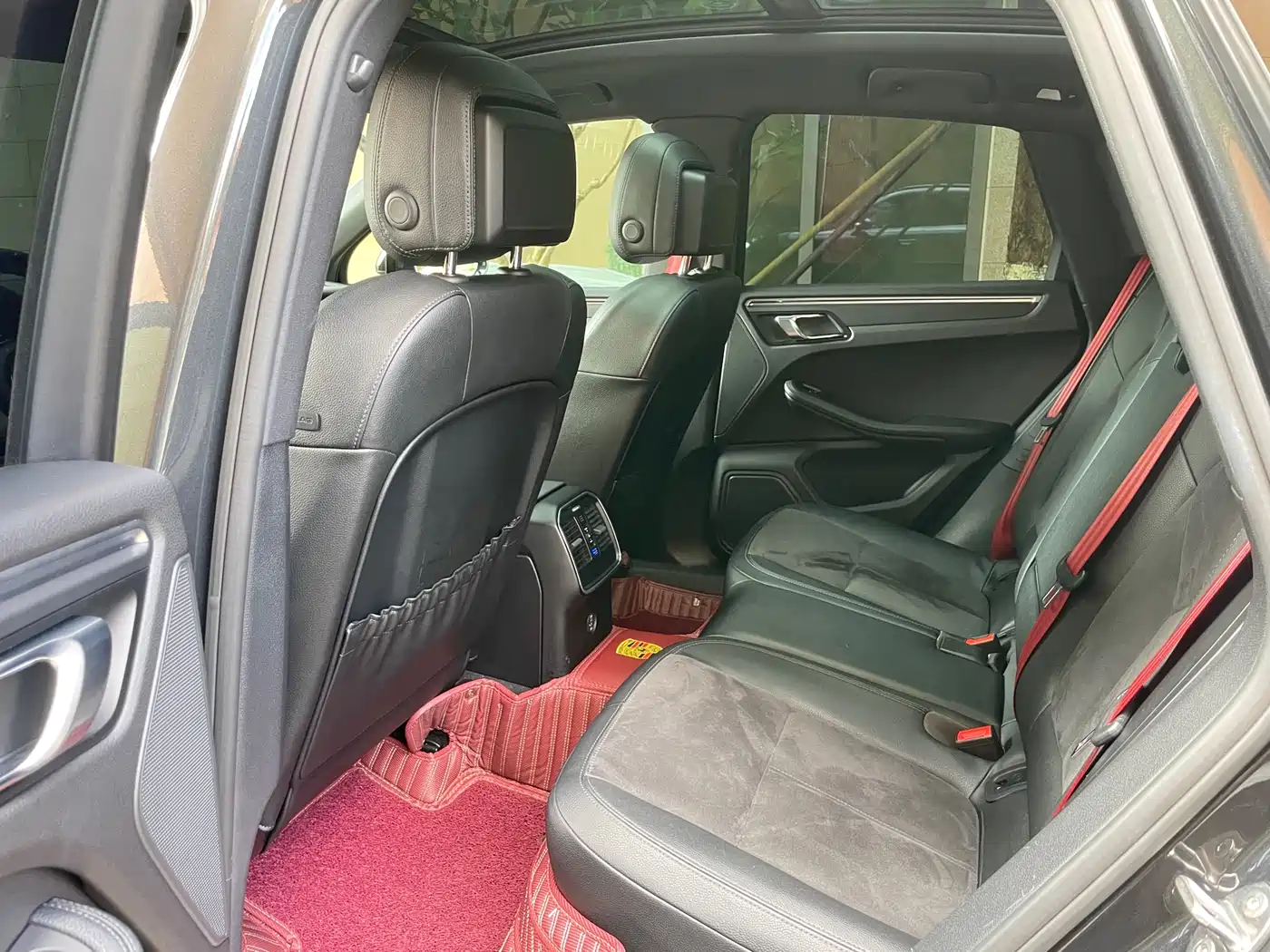 Porsche Macan 2018 Macan 2.0T фото 7