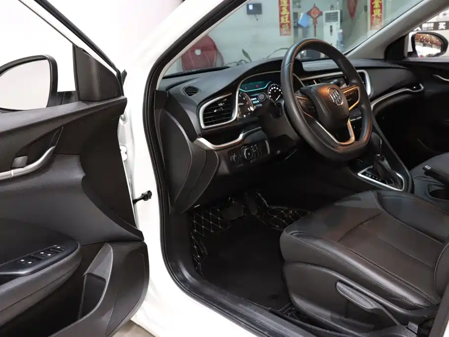 Фото 8 - Buick Excelle