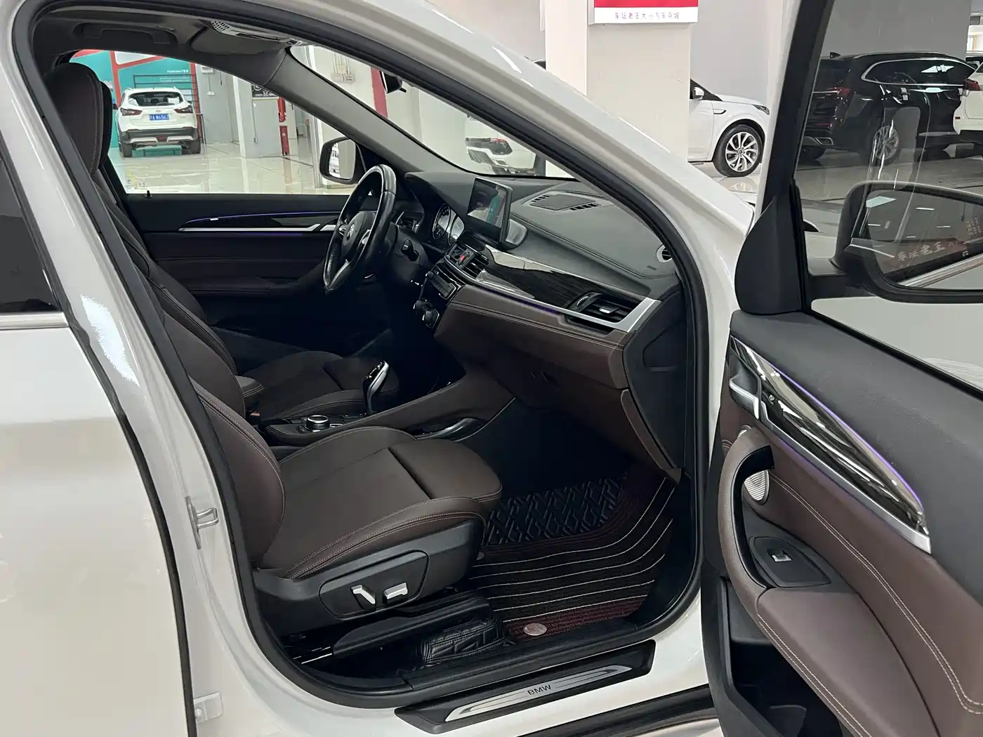 BMW X1 2022 xDrive25Li Premium фото 10