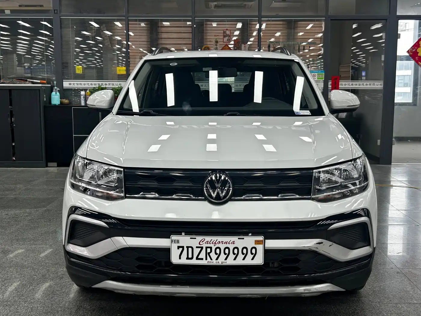 Volkswagen T-Cross 2023 1.5L Automatic Trend Edition фото 3