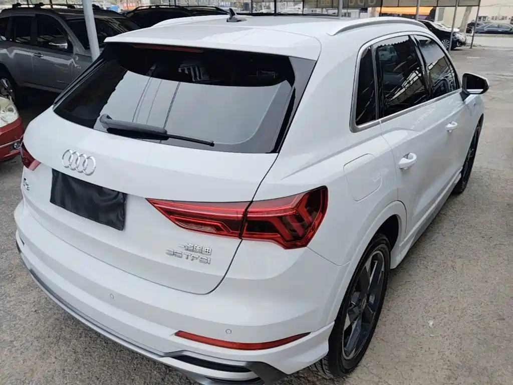 Фото 7 - Audi Q3