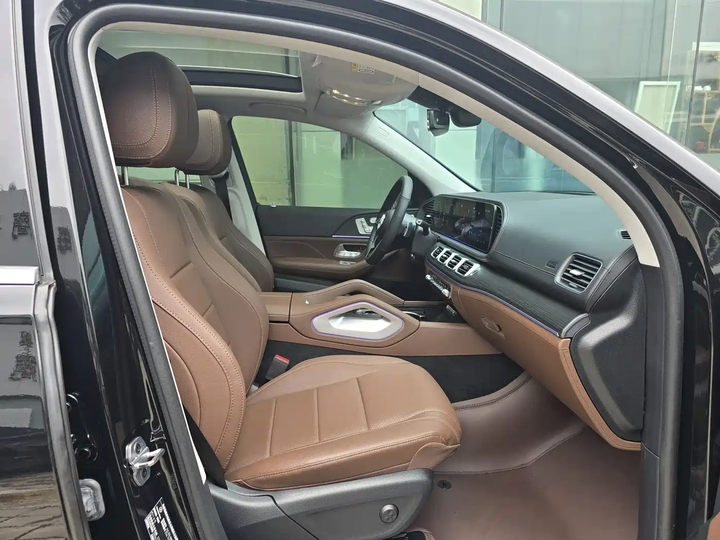 Mercedes-Benz GLE 2024 GLE 450 4MATIC Luxury фото 16