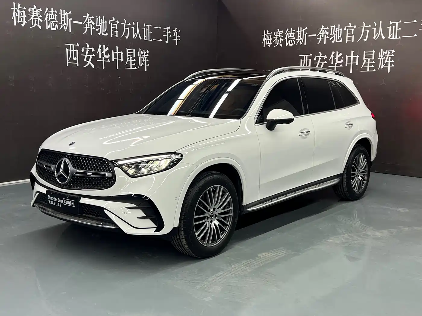 MERCEDES-BENZ GLC 2025