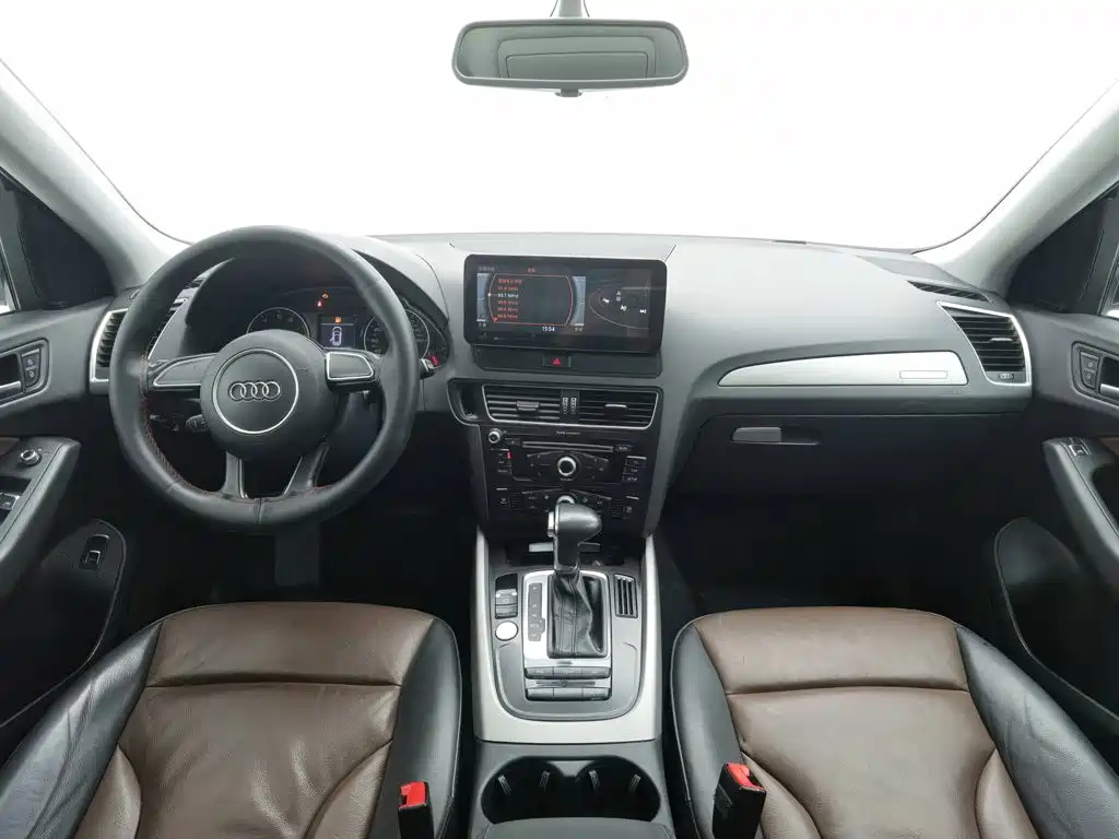 Фото 5 - Audi Q5