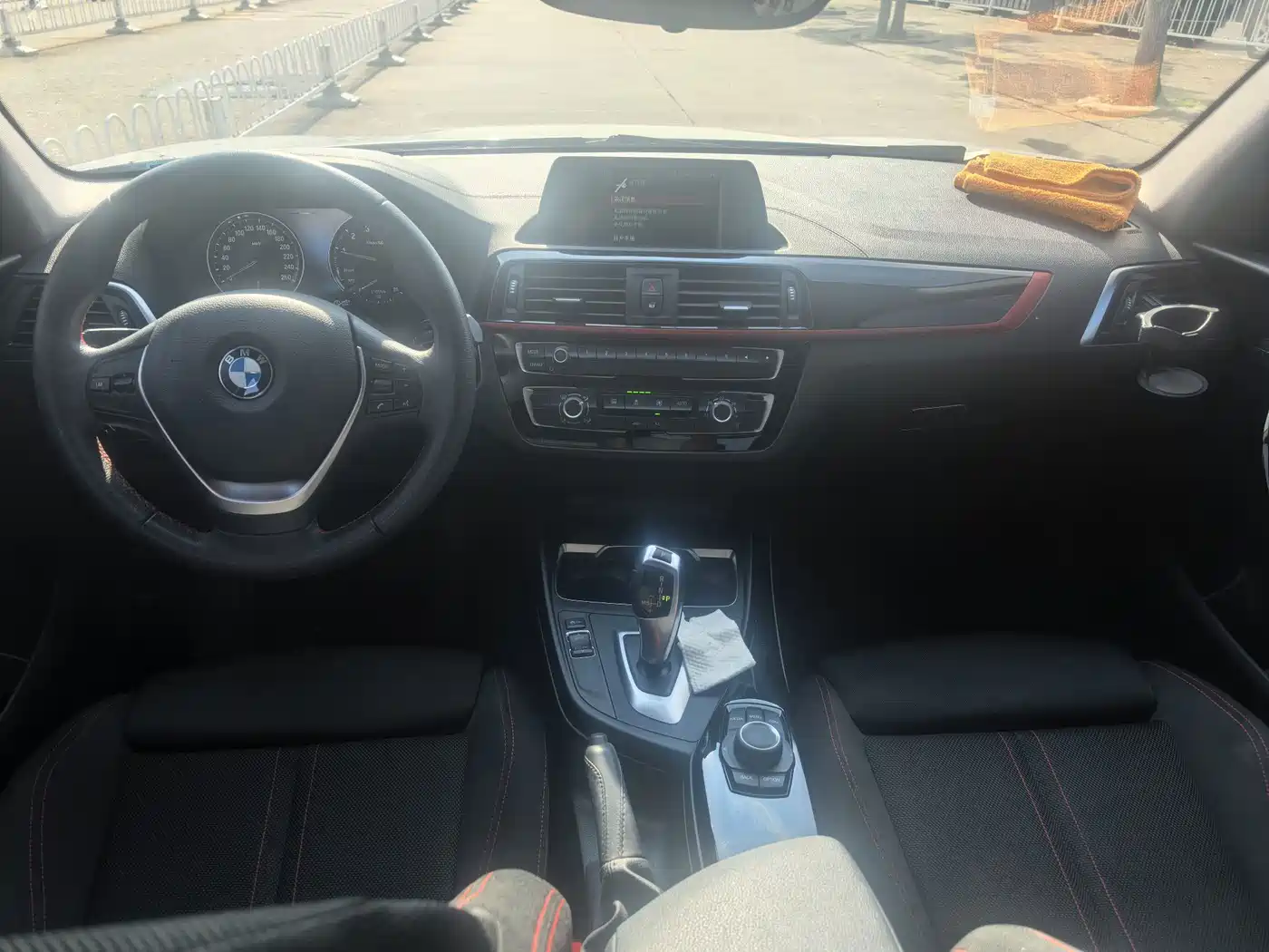 BMW 1 Series (Import) 2018 2018 118i Sport Design Package