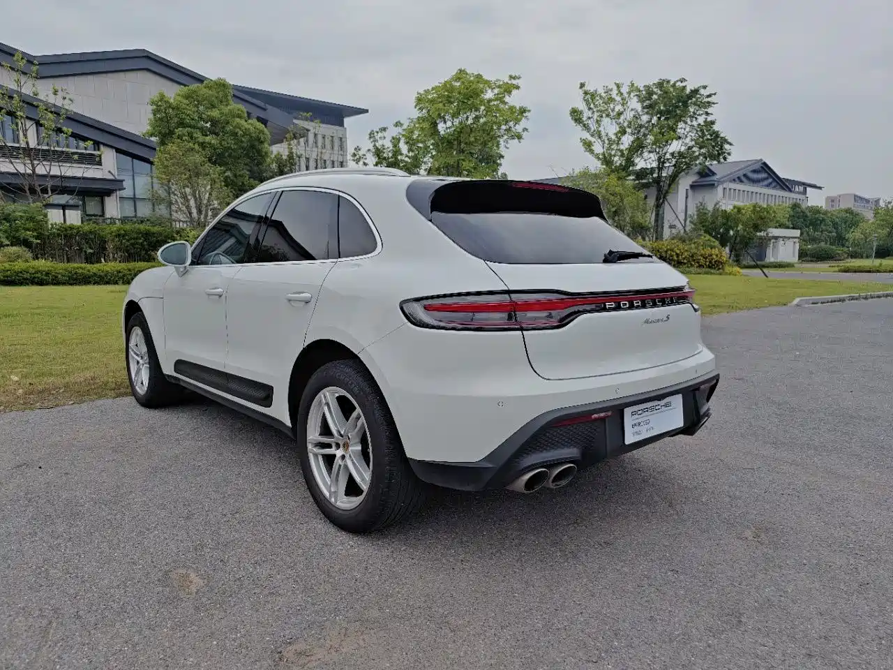 Porsche Macan 2022 Macan 2.0T фото 3