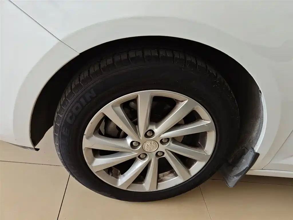 Buick Verano 2017 Sedan 15S Automatic Leading фото 23