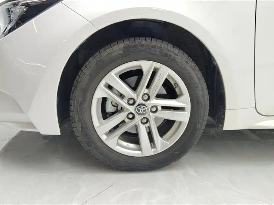 Toyota Levin 2022 185T CVT Luxury Edition фото 6