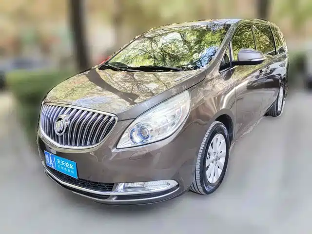Buick GL8 2015 2.4L Luxury Business Exclusive Edition — фото 1