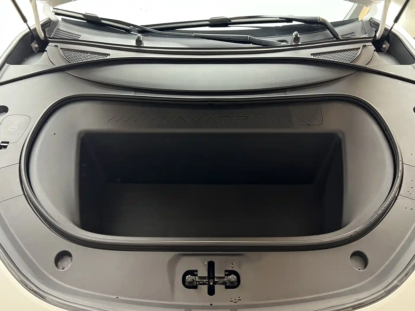 Avatr 12 2026 2026 Pure Electric 2WD Base Model