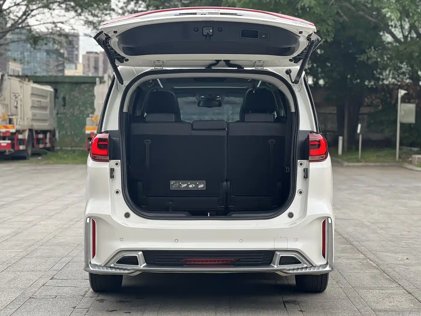 GAC Trumpchi Trumpchi M8 2021 Master Series 390T Ultimate Edition фото 23