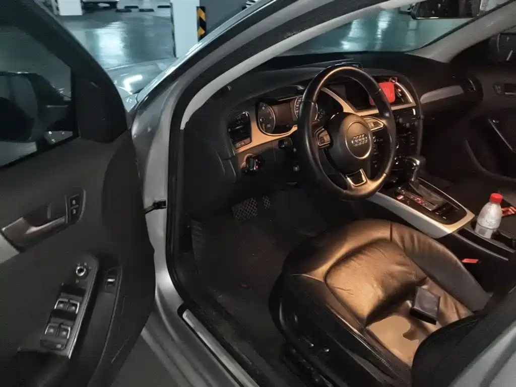 Audi A4L 2013 35 TFSI Automatic Standard фото 14