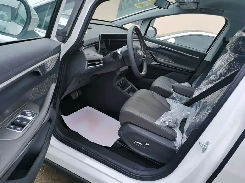 SAIC Maxus Dajia 7 2024 Facelift Super Hybrid Long Range Enjoyment Edition фото 16