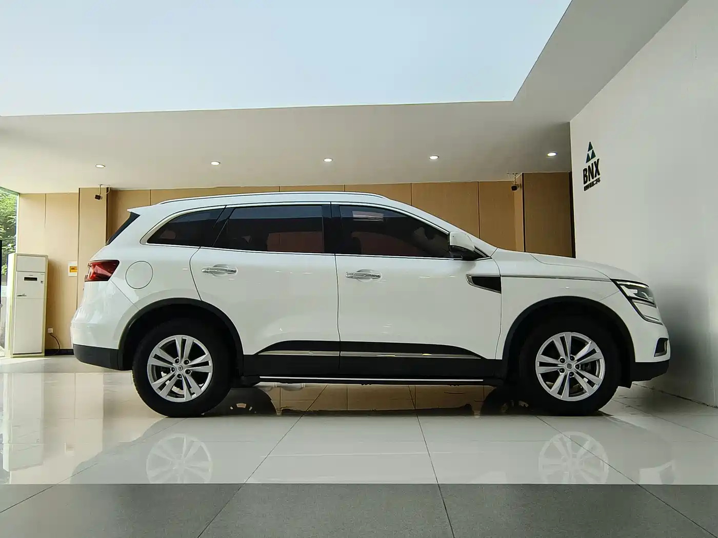 Renault Koleos 2017 2017 2.0L 2WD Luxury Edition