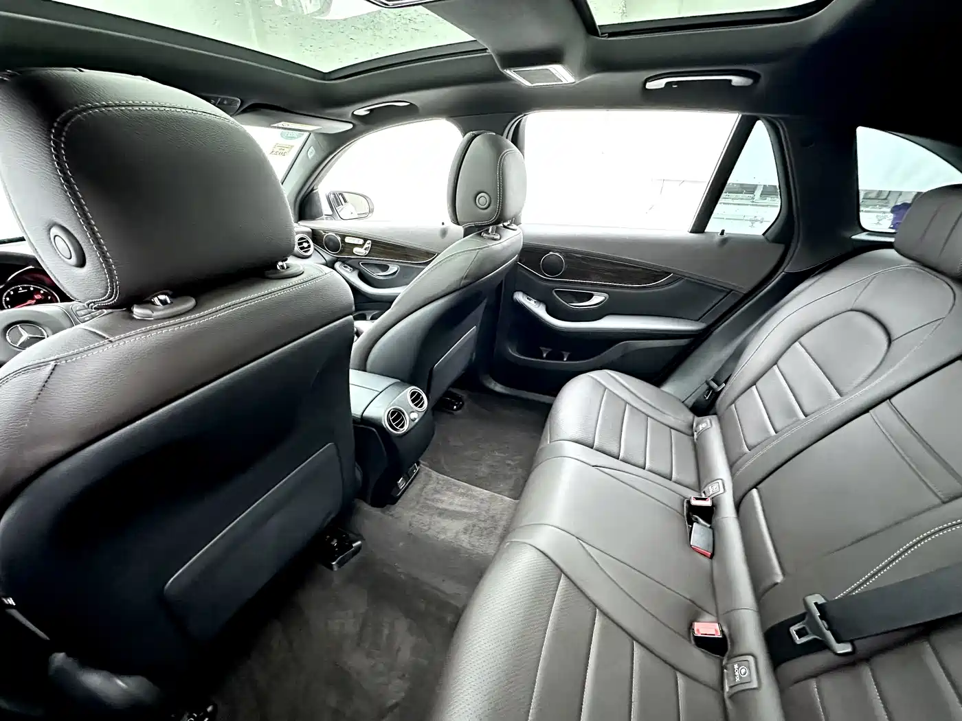 Mercedes-Benz GLC 2019 GLC 260 4MATIC Dynamic фото 12