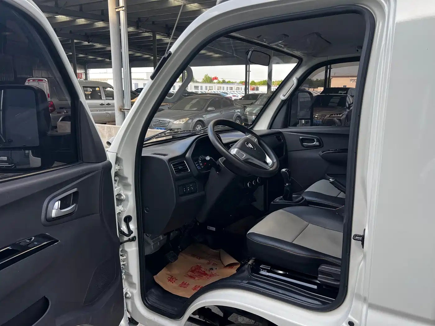 Foton Xiangling M 2025 2018 Model 1.5L M2 Non-load-bearing Single Row Rear Dual Tires (Van) DAM15L