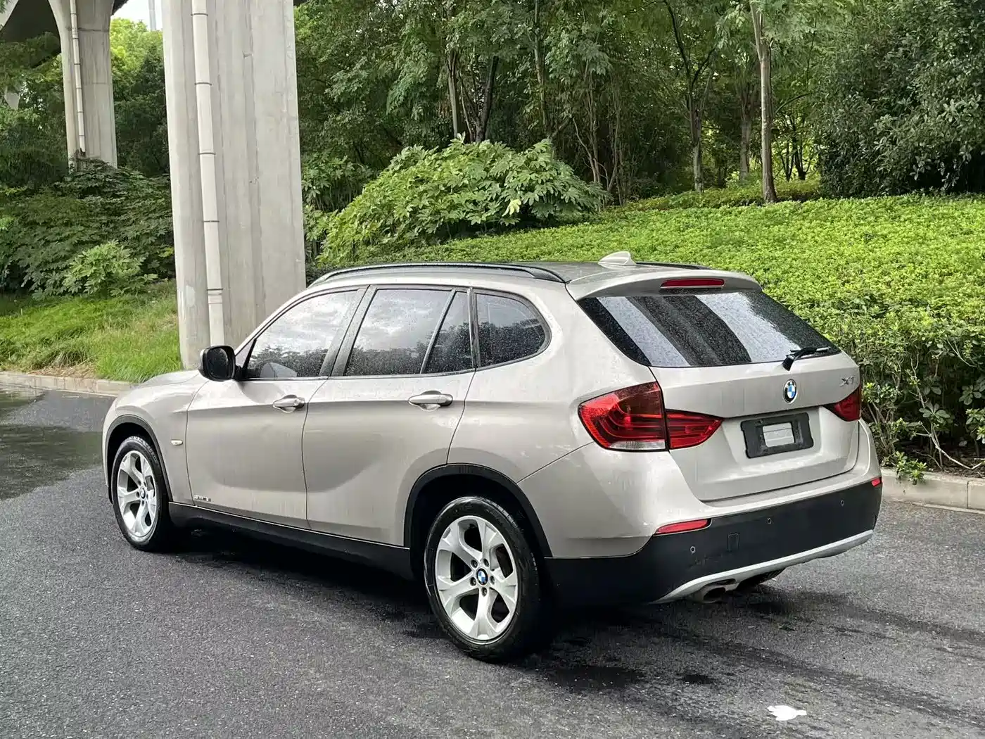 Photo 3 - BMW X1