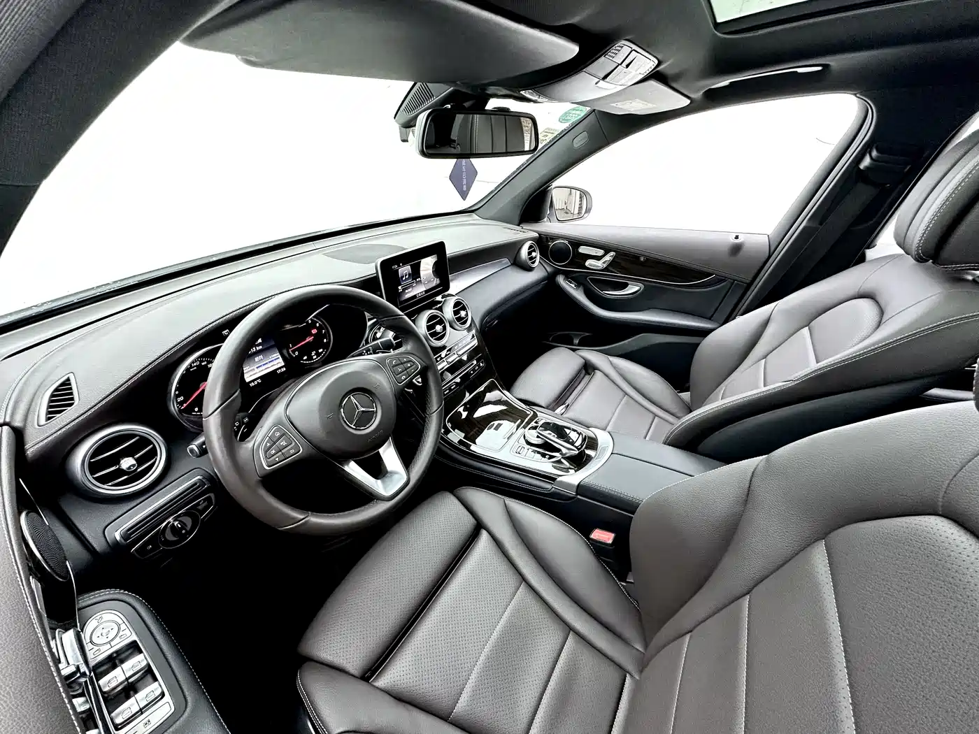Mercedes-Benz GLC 2019 GLC 260 4MATIC Dynamic фото 7