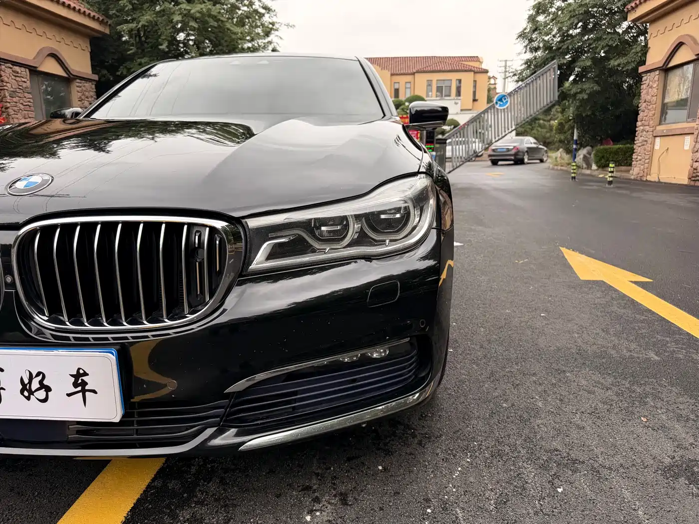 BMW 7 Series 2016 740Li Premium фото 10