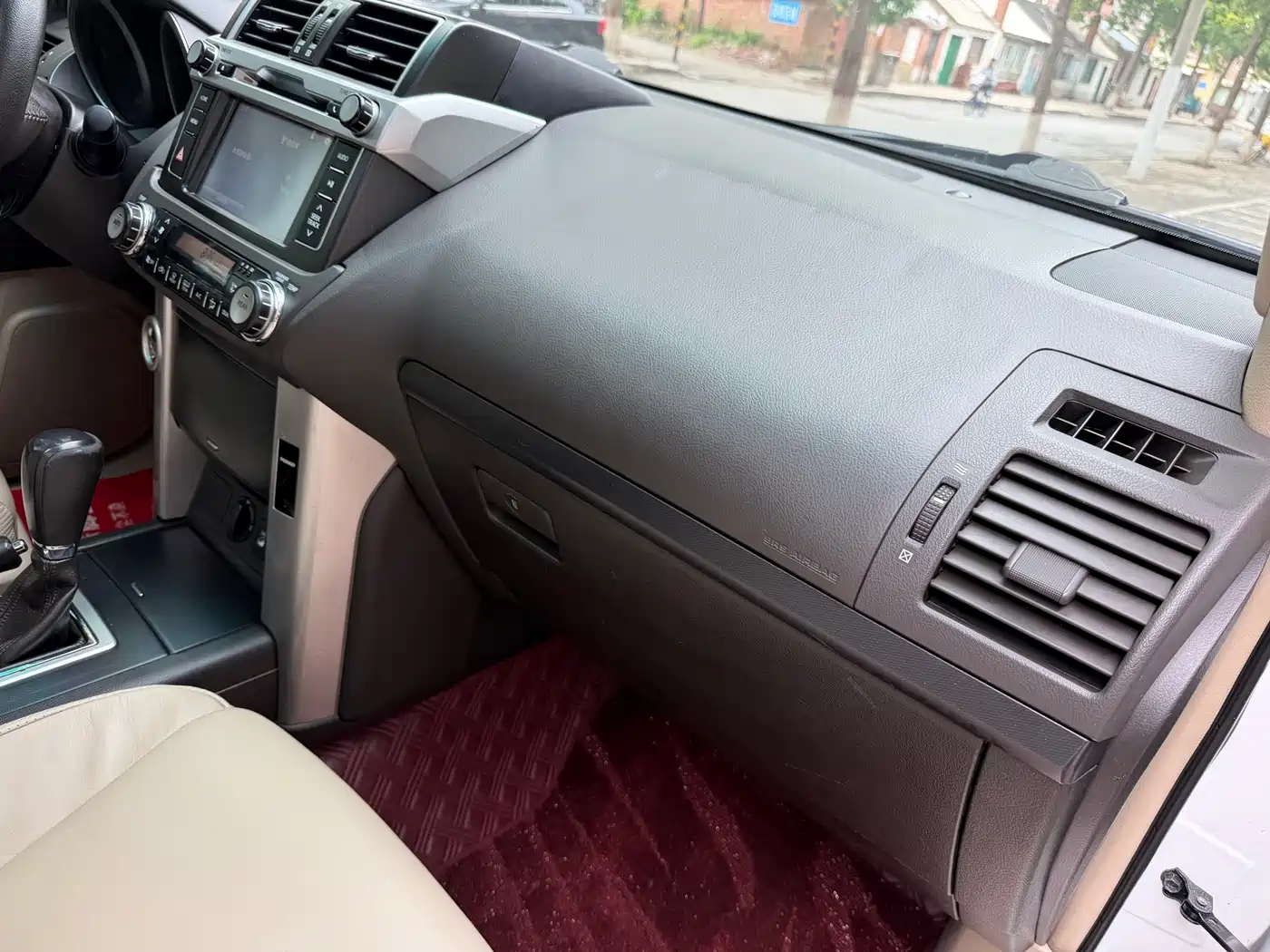 Toyota Prado 2010 4.0L Automatic TX-L фото 11