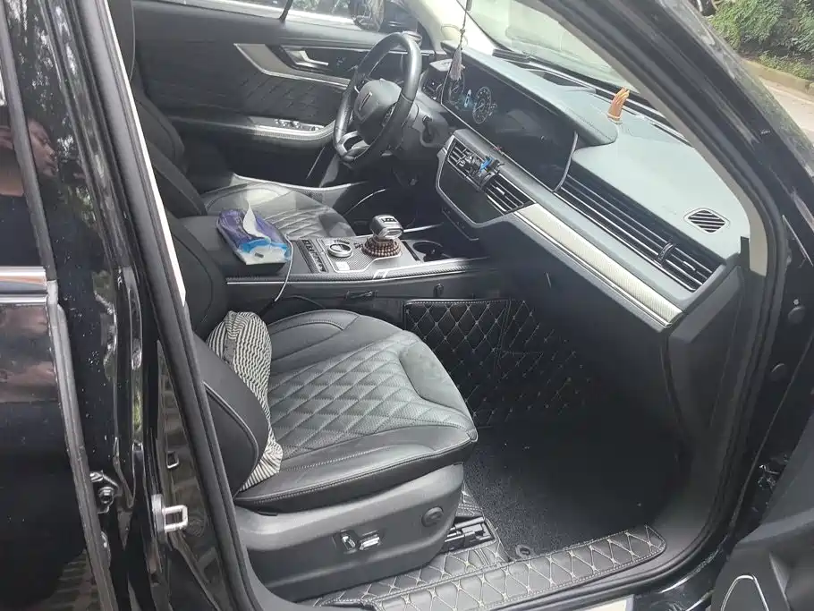 Hongqi HS5 2020 2019 2.0T Smart Connect Enjoy Edition